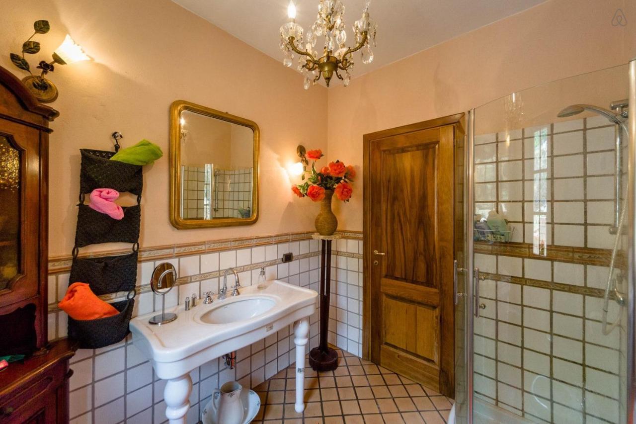 Room In Villa - Room In The Hills With Garden And Sea View San Salvatore  Екстериор снимка