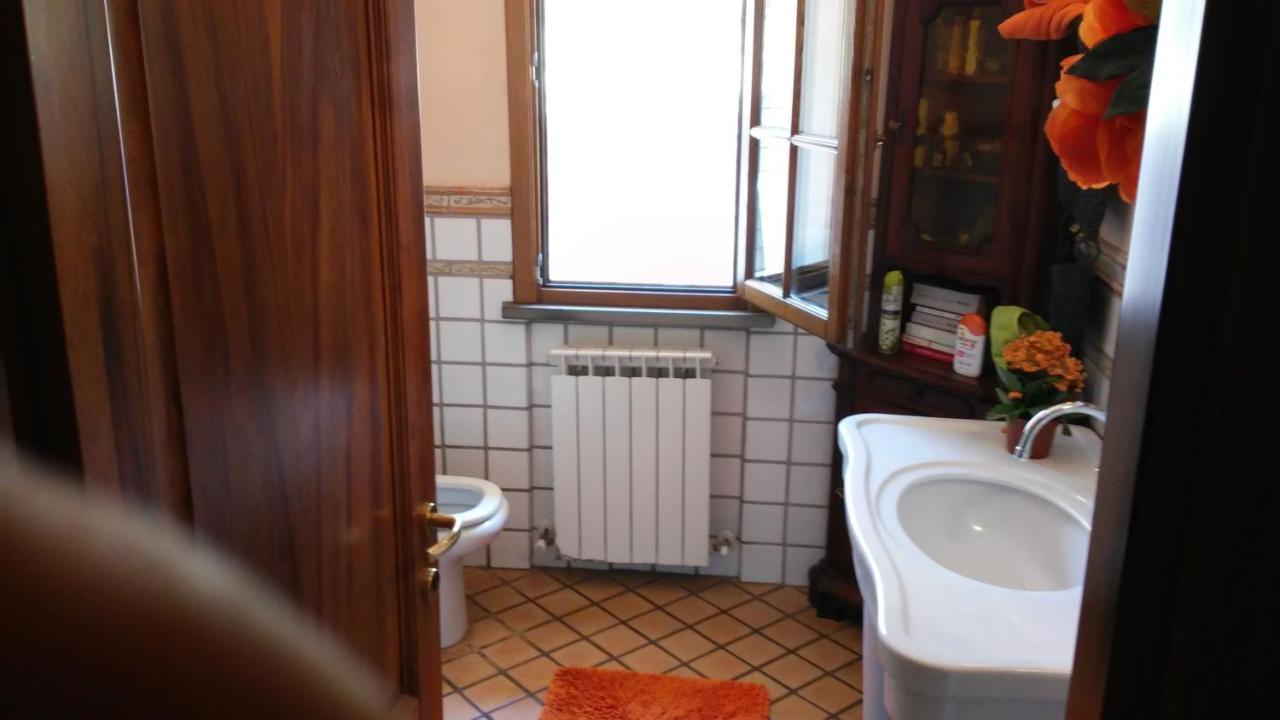 Room In Villa - Room In The Hills With Garden And Sea View San Salvatore  Екстериор снимка